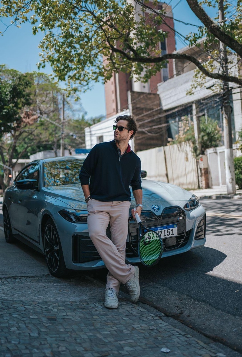 Tenista brasileiro com mais de 1 milhão de seguidores é novo influenciador da campanha da BMW no Brasil